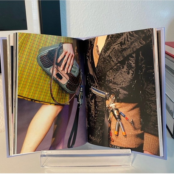 NIB 4 Luxury Coffee Table Books - Little Guides To Style - Picture 3 of 5